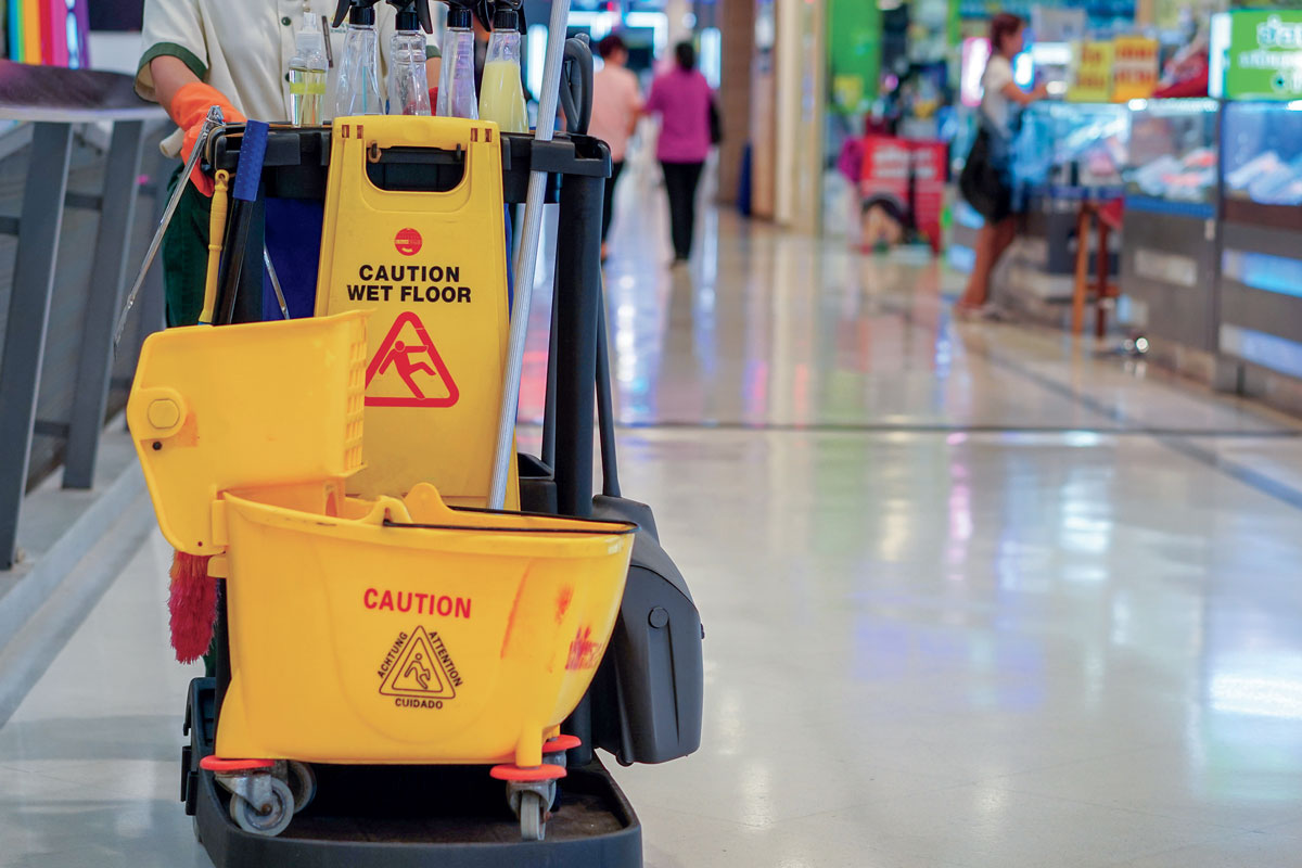 Even  Shoppers Who Hate to Mop Have Been Converted by This