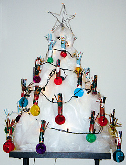 A Chemical Christmas Tree, 40 Years Of Cheery Christmases