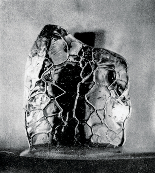 A photograph of an ice sample studied by Barnes.