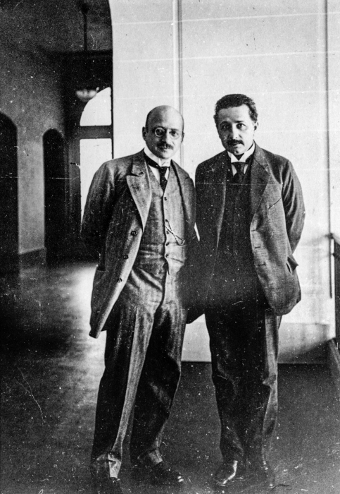 Haber and his friend Einstein in Berlin.